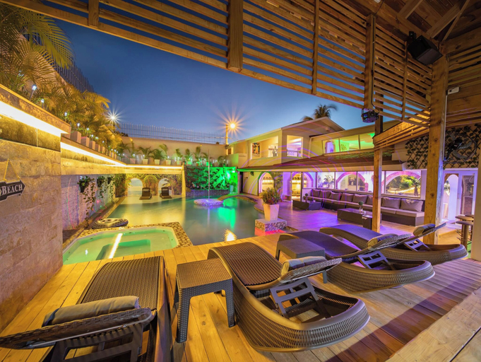 Others 1, Luxury Villa With Pool, Jacuzzi & Beach Access, Sosua