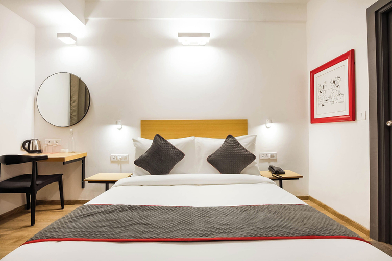 Others 2, Townhouse Lords Regency, Indore