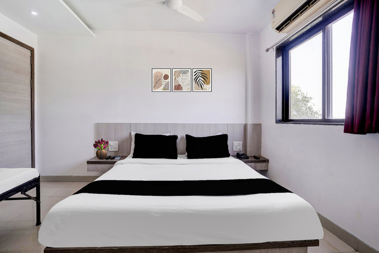Others 4, Hotel O Shri Saibaba Sansthan Temple, Ahmadnagar