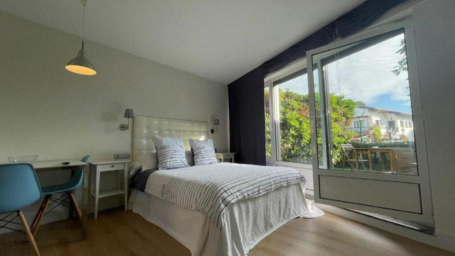 Bedroom 3, Apartamentos El Caserio, Cantabria