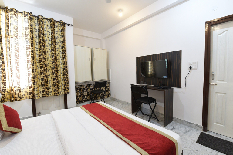 Others 3, Townhouse OAK OOAK Hotels Delta 1, Gautam Buddha Nagar
