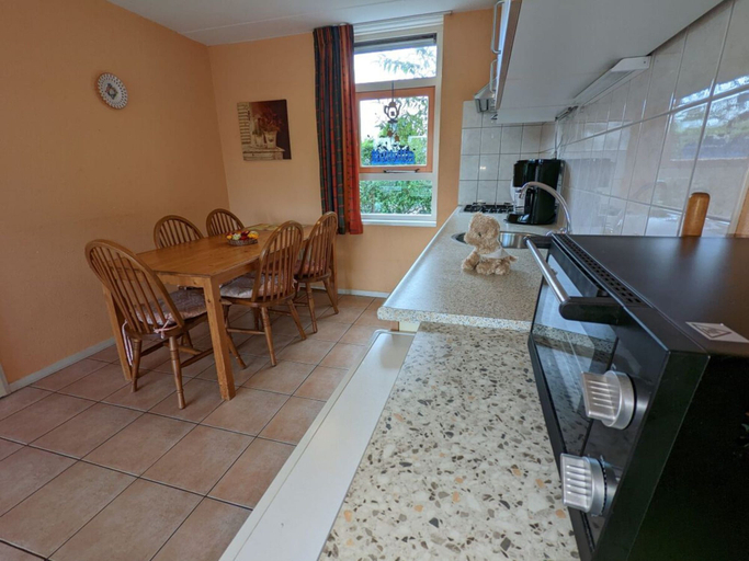 Others 2, Holiday Home With 1 Bedroom, Medemblik