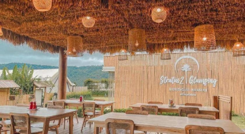 Food & Drinks 5, Stratus Resort, Khao Kho