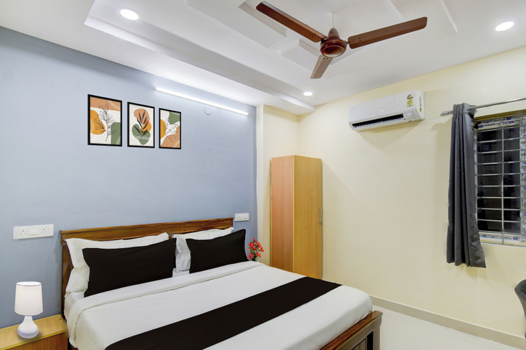 Others 5, Townhouse Financial District Circle, Hyderabad