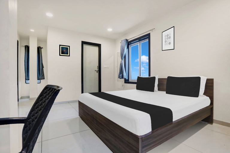 Others 5, OYO Hotel O Ashok Nagar Near JNTU, East Godavari