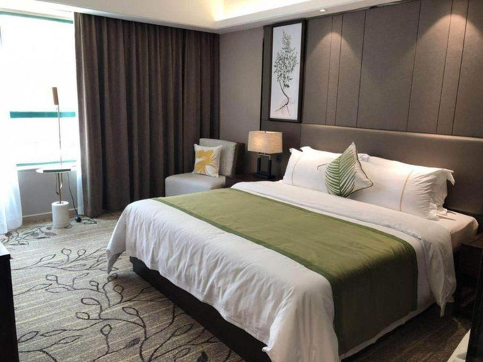 Bedroom 2, New Pearl River Hotel, Guangzhou