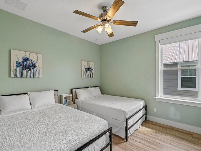 Bedroom 3, Gulf Breeze Getaway, Bay