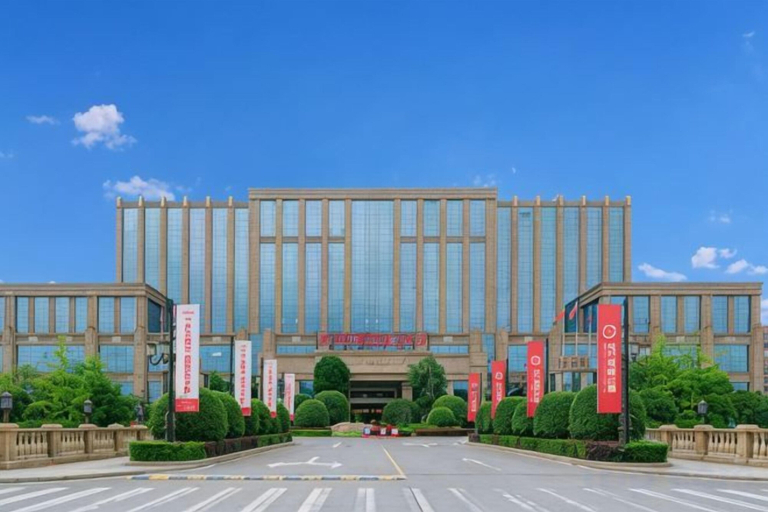 Exterior & Views 2, Oriental International Hotel, Yichang