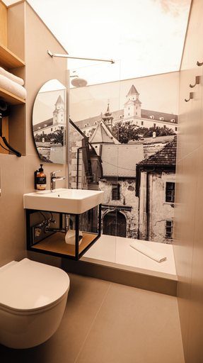 Bathroom 5, Hotel Bratislava, Bratislava