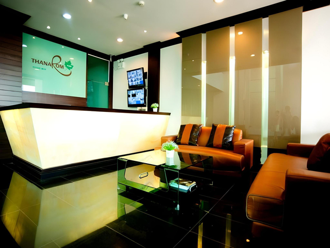 Public Area, Thanarom Place, Phan Thong