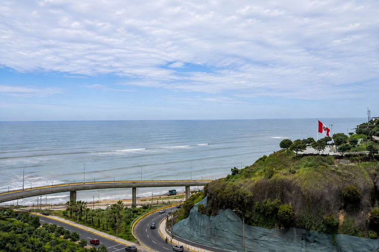 Others 3, Loft premium con balcón y vista al mar, Lima