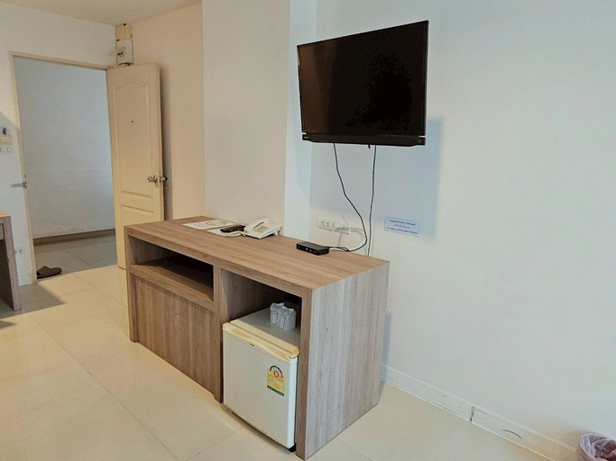 Others 5, Similan Mansion, Muang Chon Buri