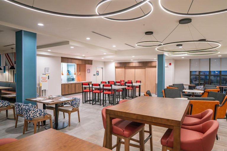 Food & Drinks 5, Hilton Garden Inn Hoover Birmingham, Jefferson