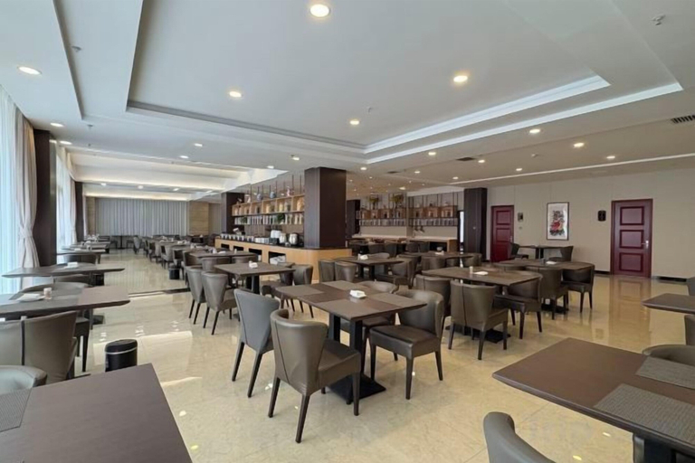 Food & Drinks 5, Jiangsu Guoji Hotel, Ili Kazakh