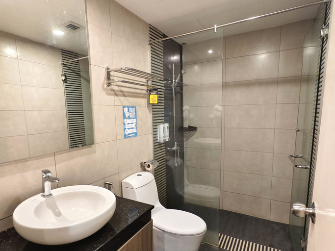 Bathroom 3, Salaam Suites Shah Alam, Shah Alam