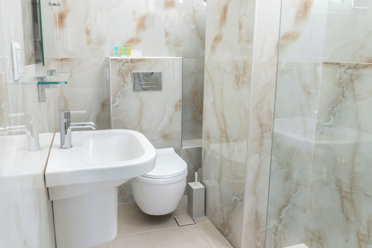 Bathroom 4, Georgalas Sun Beach Resort, Central Macedonia