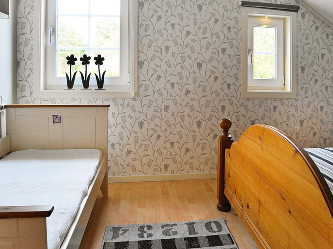 Others 2, Holiday Home in Fjällbacka, Tanum