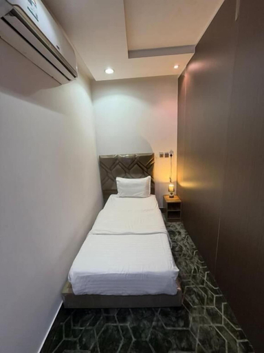 Bedroom 4, quiet rooms 7, Riyadh