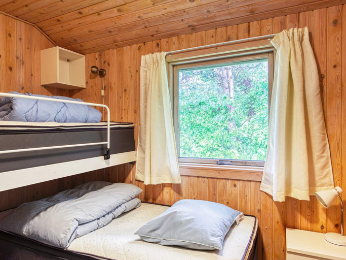 Others 4, Comfortable Holiday Home in Dannemare with Hot Tub, Lolland
