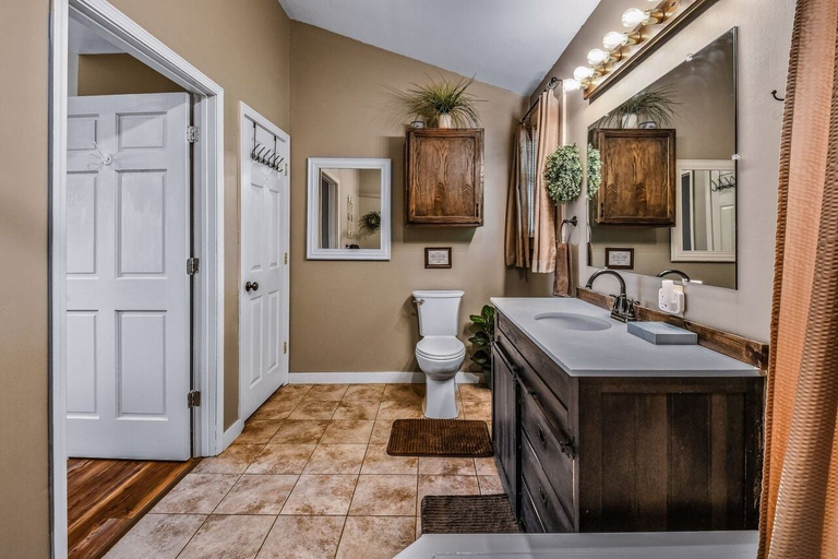 Bathroom 4, Roundtop Mountain Ridge 2 Bedroom Cabin by RedAwning, Sevier