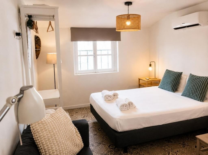 Bedroom 3, Alfama Cozy Studios by Get Your Stay, Lisbon