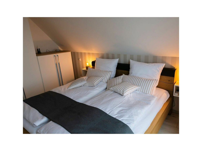 Others 4, Holiday Home With 1 Bedroom, Wittmund