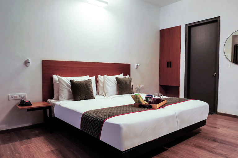Others 3, Townhouse Galleria Market Near, Gurgaon