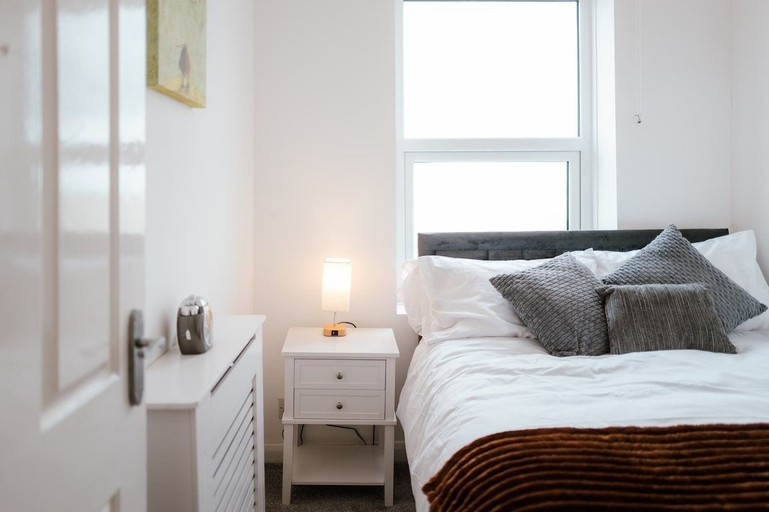 Others 4, Sea-view Herne Bay Apartment Parking Sleeps 5, Kent