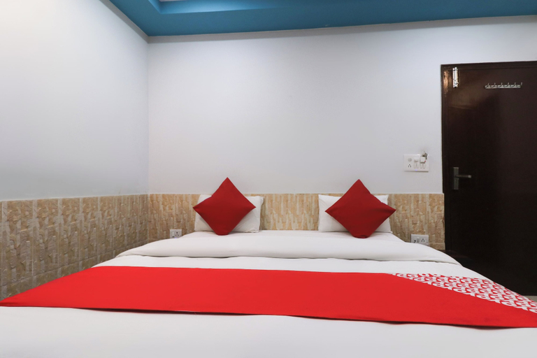 Bedroom 3, Hotel O Dwarkadhish, Dehradun