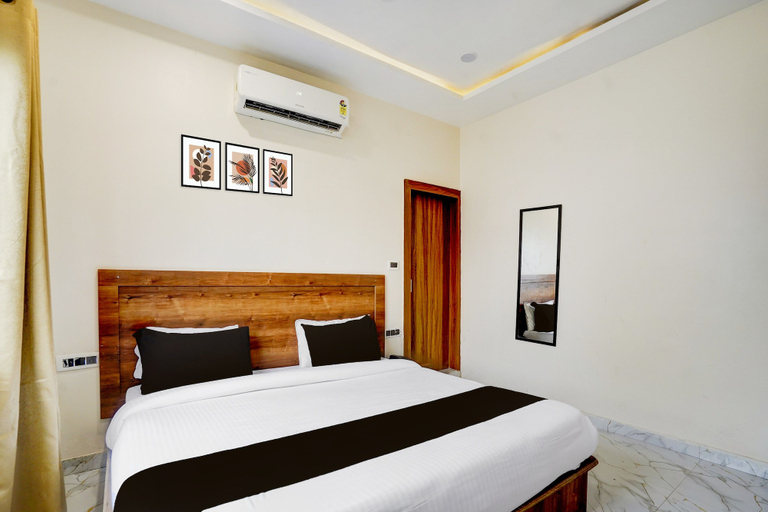Others 4, Hotel O Hotel Madhvam, Kaushambi