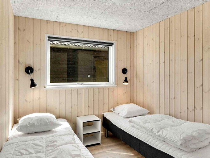 Others 4, 5 Star Holiday Home in Dronningmolle, Gribskov