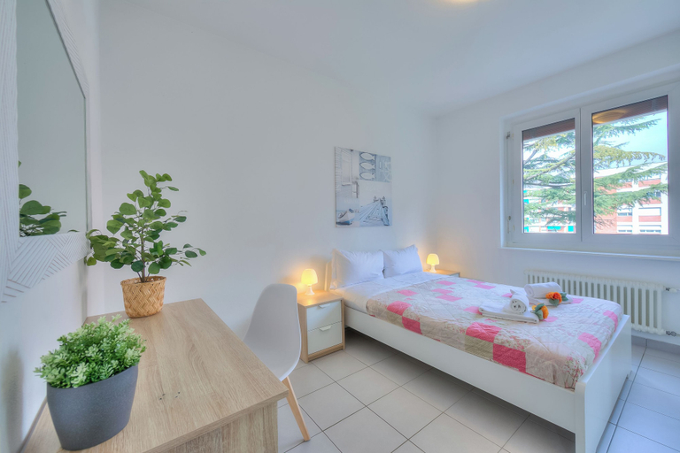 Bedroom 2, Central Lugano, Lugano