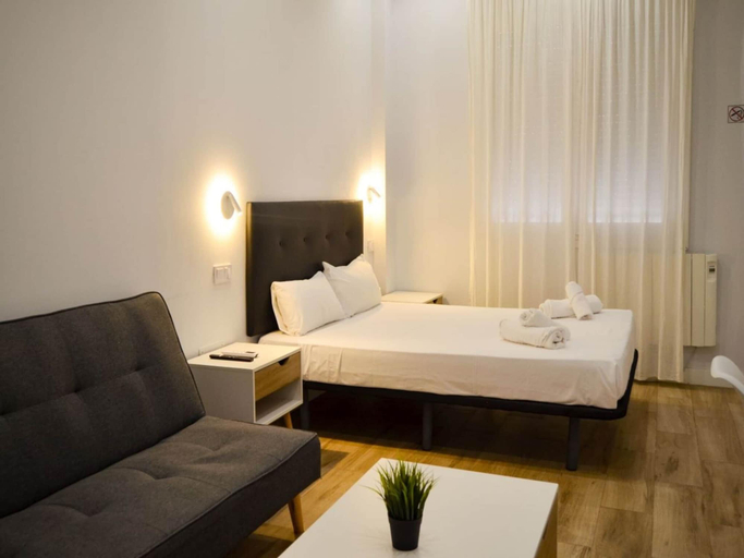 Others 1, Modern Retreat in Madrid, Madrid
