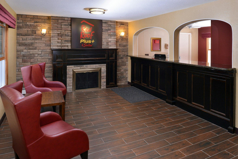 Public Area, Red Roof Inn PLUS+ & Suites Guilford, New Haven