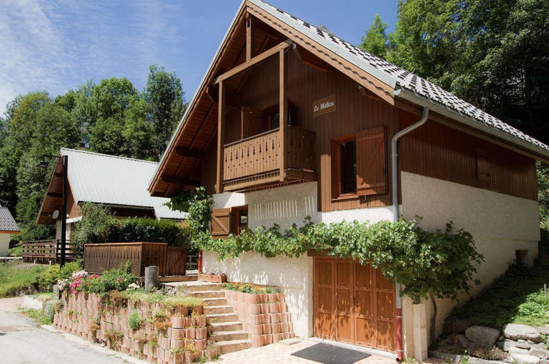 Others 3, Chalet Meleze in Les Deux Alpes, Isère