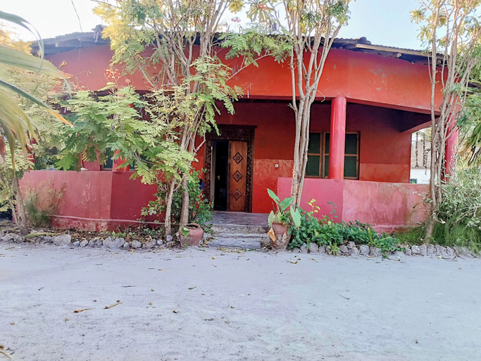 Others 3, Jambiani Costal Heaven, Sixty Seconds to the Beach, Kusini