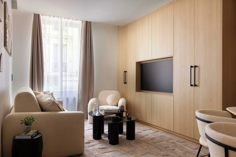 Others 1, Apt Exceptionnel - AC - 3br-8p- Gare de L'est, Paris