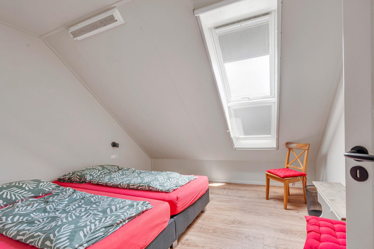 Others 4, Farmhouse Retreat for 20 Guests in Snelrewaard, Oudewater