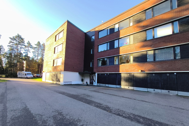 Others 2, Studio Sleeps 2 With Balcony and Parking, Kymenlaakso