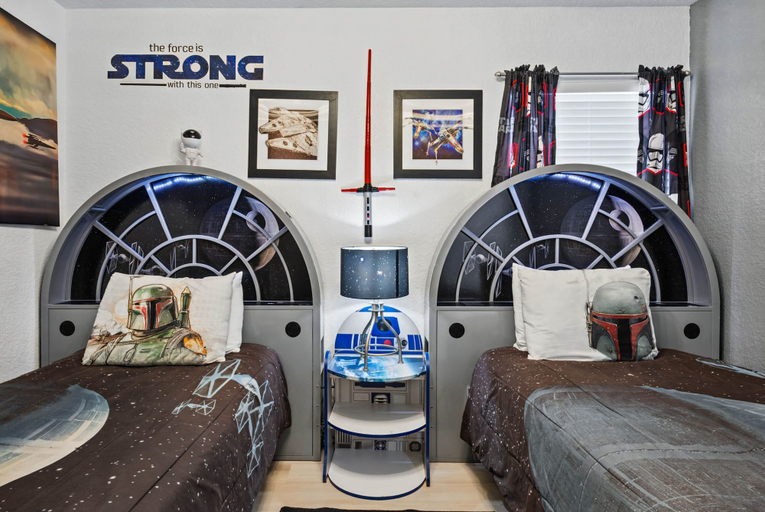 Others 5, Chic 6br, Pool, Themed Rooms, Near Disney, Osceola