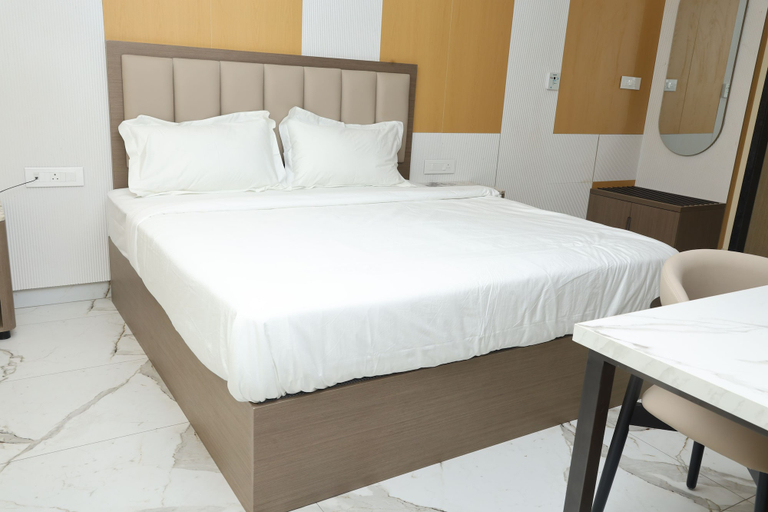 Others 2, Vertex Inn, Bangalore