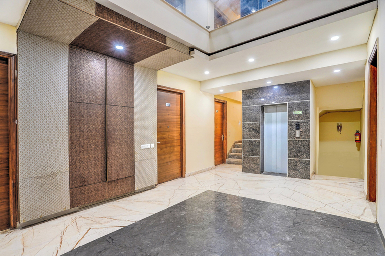 Others 3, Townhouse Sector 47 Near Medanta, Gurgaon