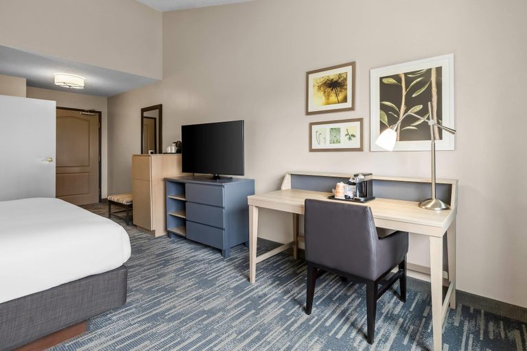 Bedroom 4, Country Inn & Suites by Radisson, Sioux Falls, Minnehaha