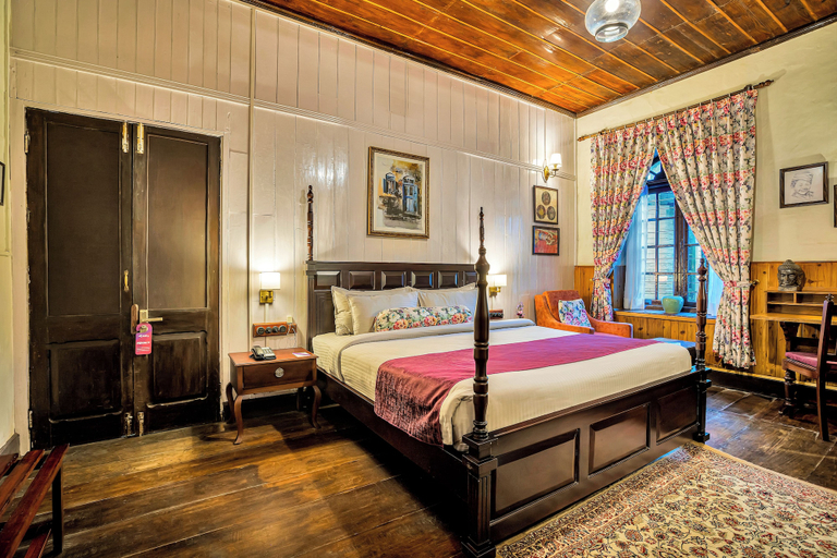 Bedroom 4, Sterling Park Kalimpong, Darjiling