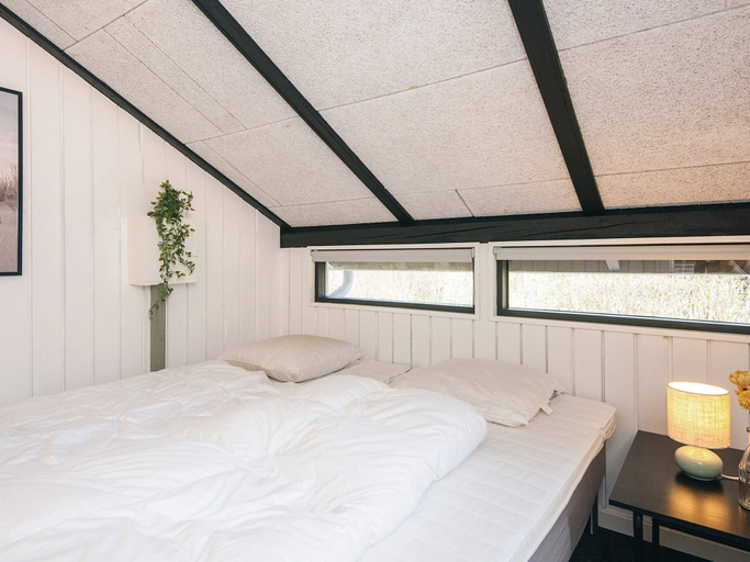 Bedroom 2, 4 Star Holiday Home in Hemmet, Ringkøbing-Skjern