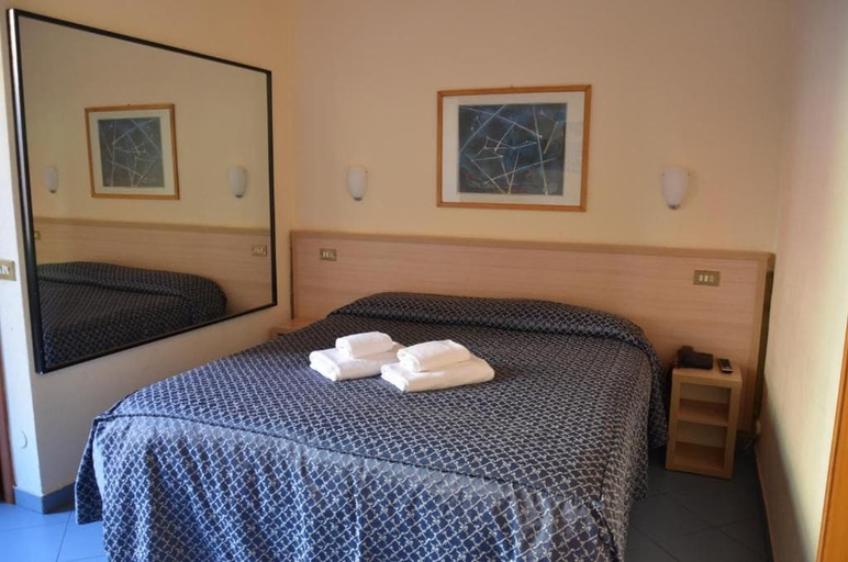 Bedroom 3, Hotel Nizza Milano, Milano