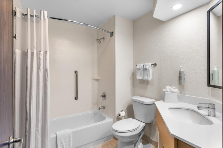Bathroom 5, Spark by Hilton Dayton Fairborn, Greene
