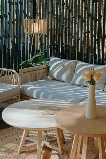 Public Area, La Lanna The Glam Wellness, K. Mae On