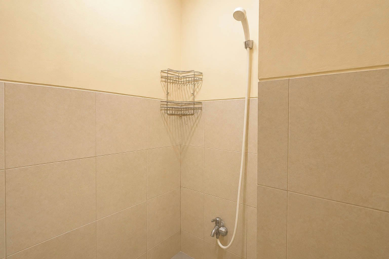 Others 4, Happy Stay Studio At Apartment Menara Rungkut, Surabaya