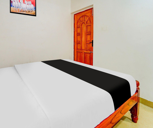 Others 5, Classic Kodai Hut, Dindigul
